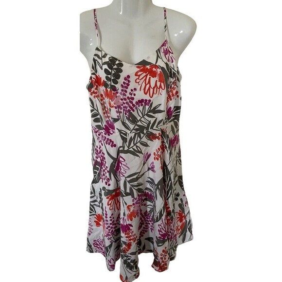 Old Navy Sundress Medium White Floral Cami Fit & Flare VNeck Lined Mini Tropical - Picture 3 of 8